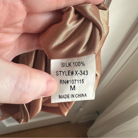 Sequined Silk Flapper Style Dress - Picture 4 of 7